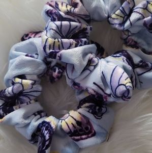 Set of 2 butterfly 🦋 scrunchies